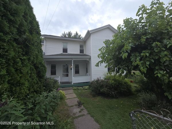 822 Kirst Court, Scranton, PA 18505