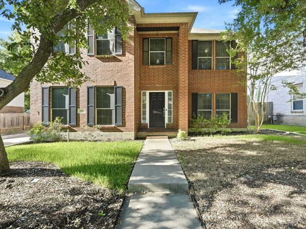 2913 Winchester DR, Round Rock, TX 78665