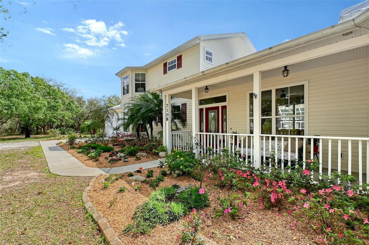 7108 229th Street E, Bradenton, FL 34211 Photo