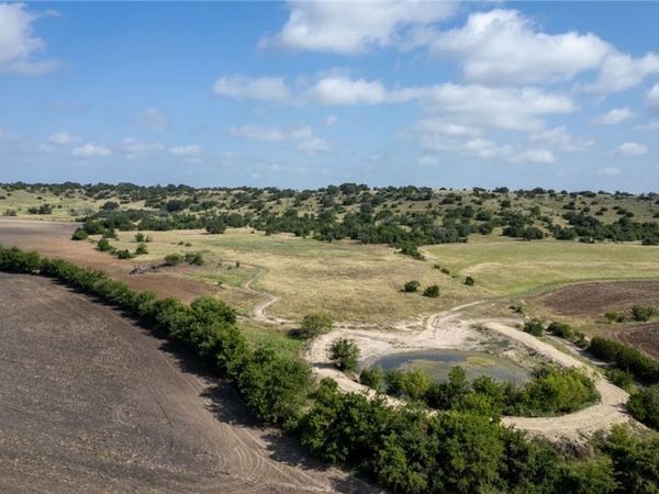 105 Fm-1047 , Evant, TX 76880