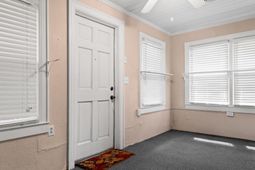307 Woodhaven Street photo 4