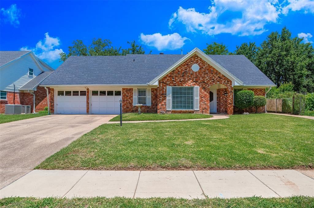 1554 Westbury Drive, Shreveport, LA 71105 Main Photo
