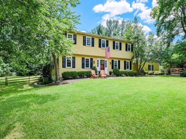17 STRINGER DRIVE, DOYLESTOWN, PA 18901