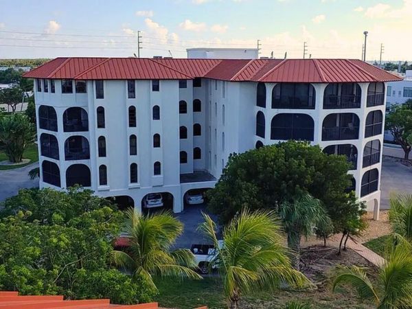 2000 Overseas Highway, Unit APT 4G, MARATHON, FL 33050
