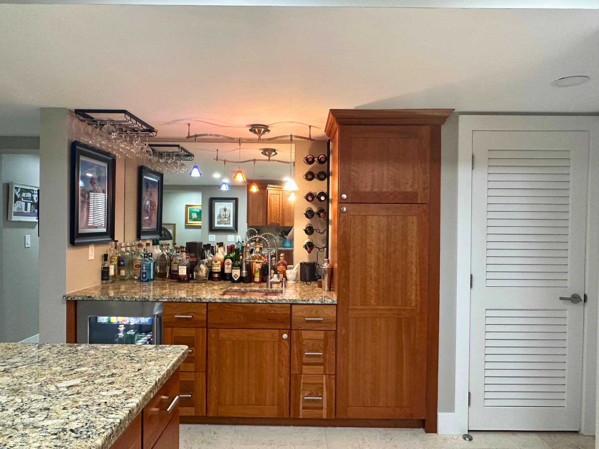 2000 Overseas Highway, Unit APT 4G, Marathon, FL 33050 Photo