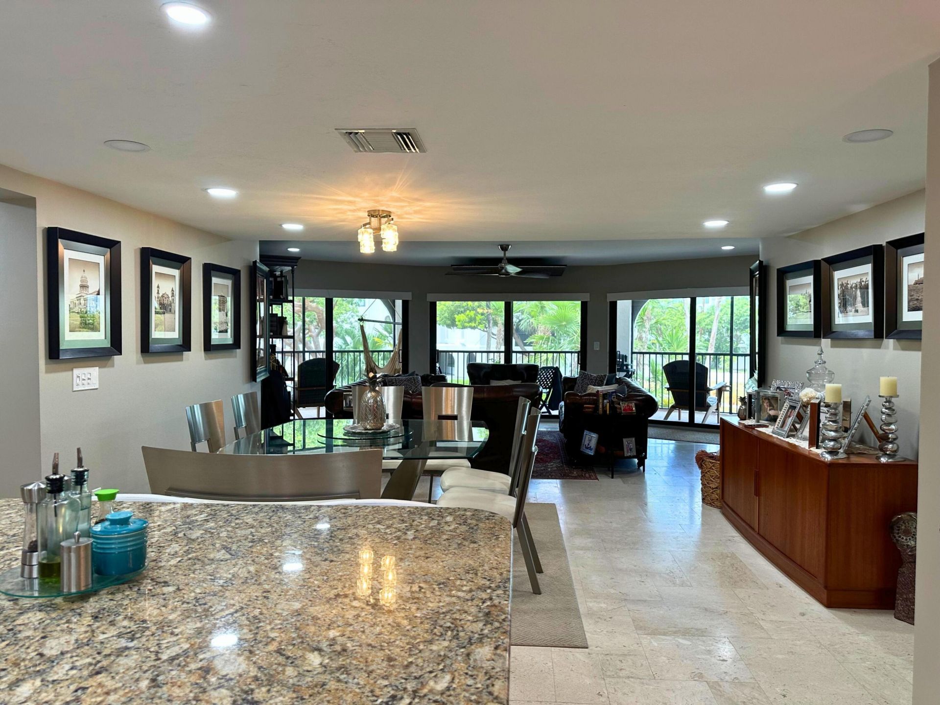 2000 Overseas Highway, Unit APT 4G, Marathon, FL 33050 Photo