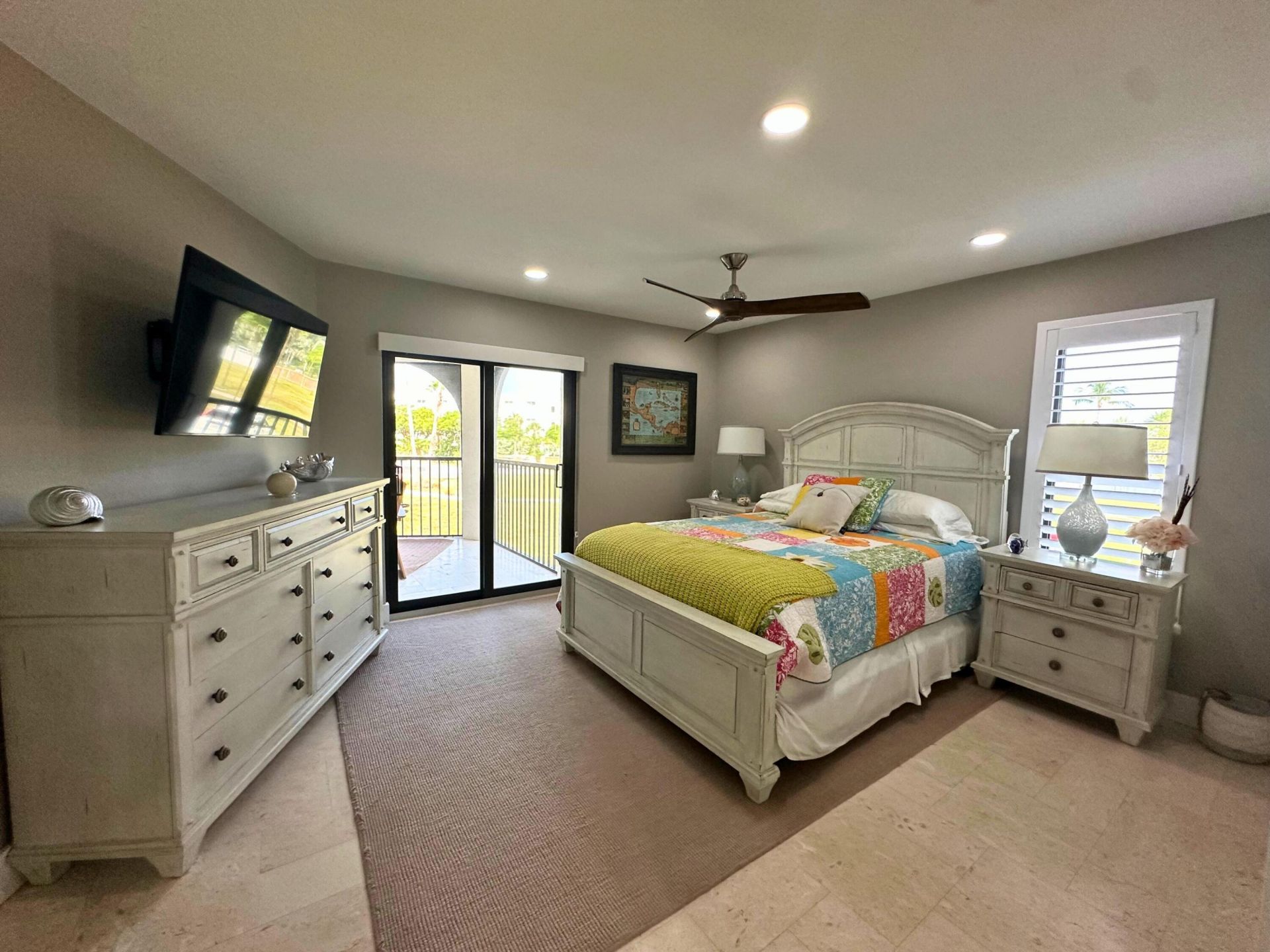 2000 Overseas Highway, Unit APT 4G, Marathon, FL 33050 Photo