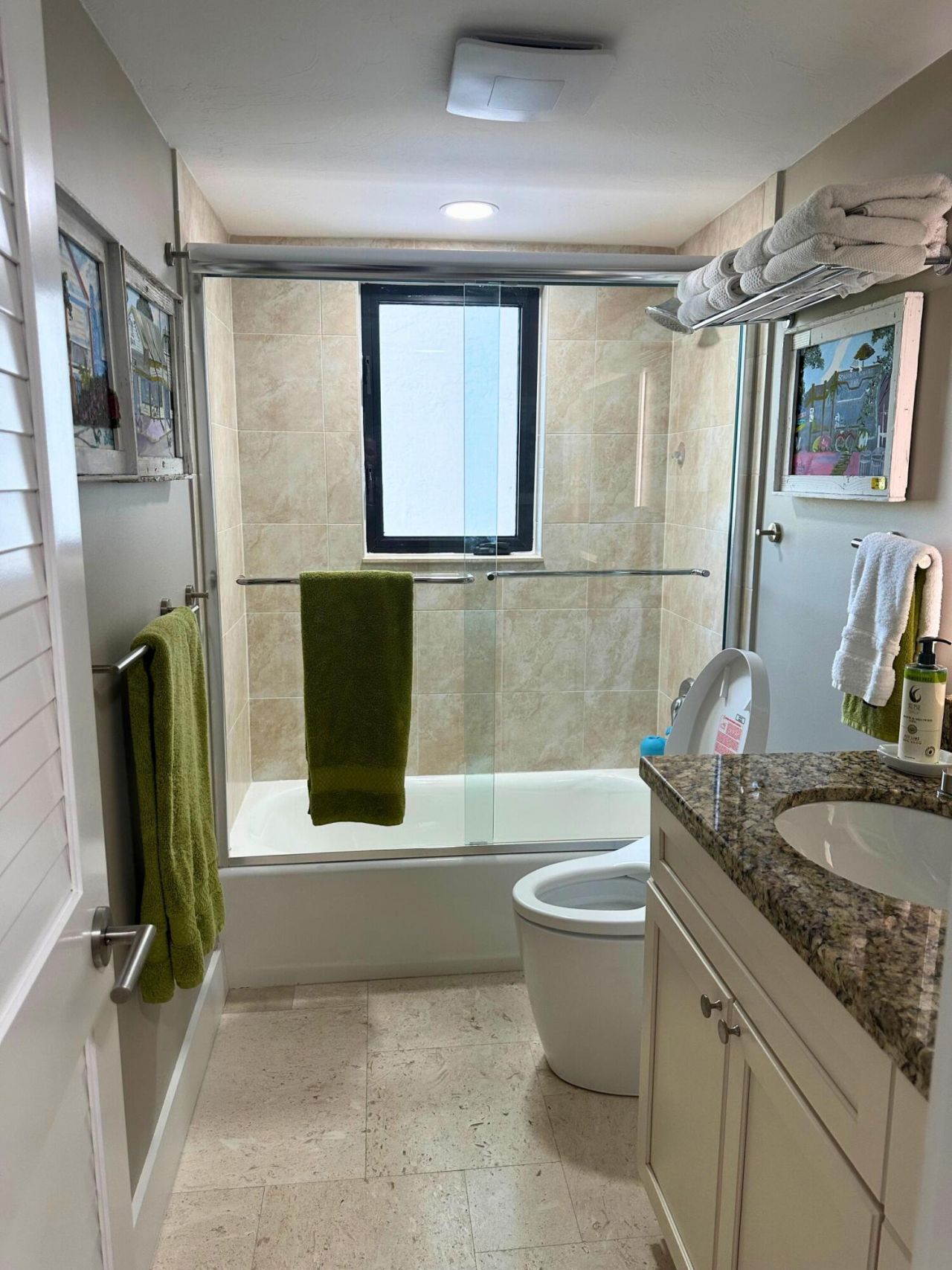 2000 Overseas Highway, Unit APT 4G, Marathon, FL 33050 Photo