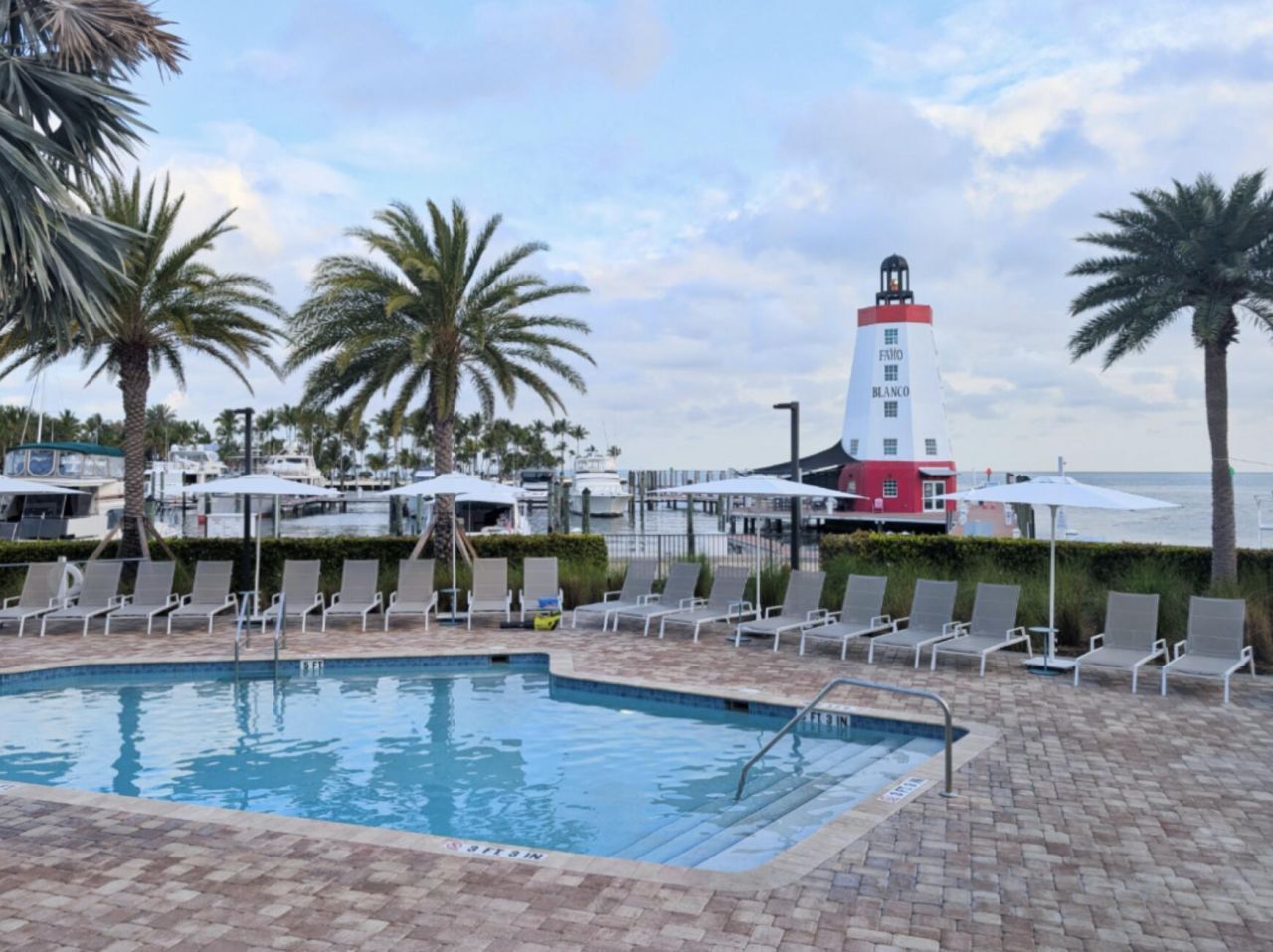 2000 Overseas Highway, Unit APT 4G, Marathon, FL 33050 Photo