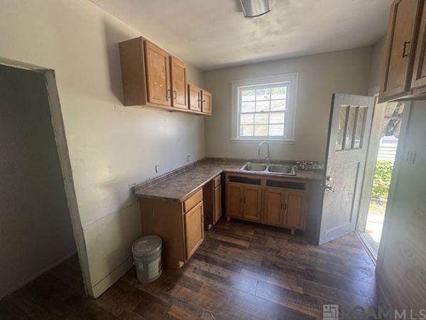231-233 Chatsworth St, Baton Rouge, LA 70802