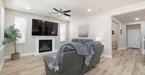 914 Campfire Cir, Rocklin, CA 95765 Photo