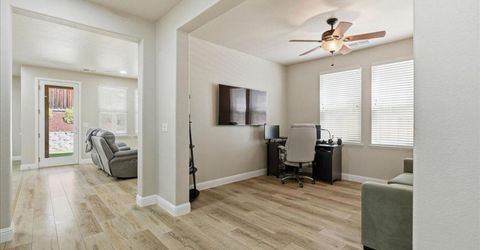 914 Campfire Cir, Rocklin, CA 95765 Photo