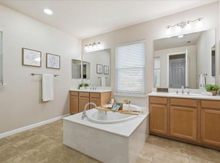 914 Campfire Cir, Rocklin, CA 95765 Photo