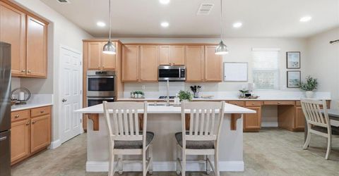 914 Campfire Cir, Rocklin, CA 95765 Photo