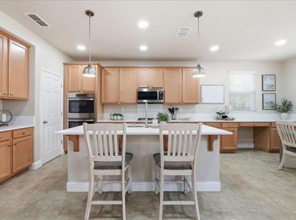 914 Campfire Cir, Rocklin, CA 95765 Photo