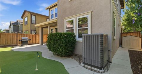 914 Campfire Cir, Rocklin, CA 95765 Photo