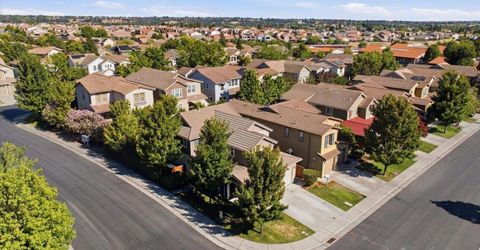 914 Campfire Cir, Rocklin, CA 95765 Photo