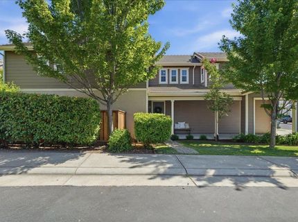 914 Campfire Cir, Rocklin, CA 95765 Photo