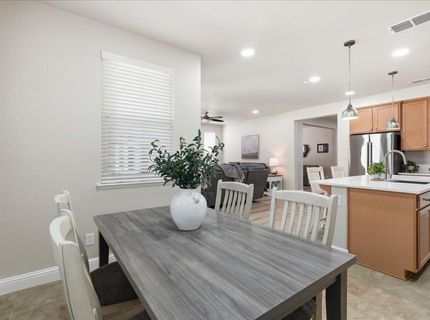 914 Campfire Cir, Rocklin, CA 95765 Photo