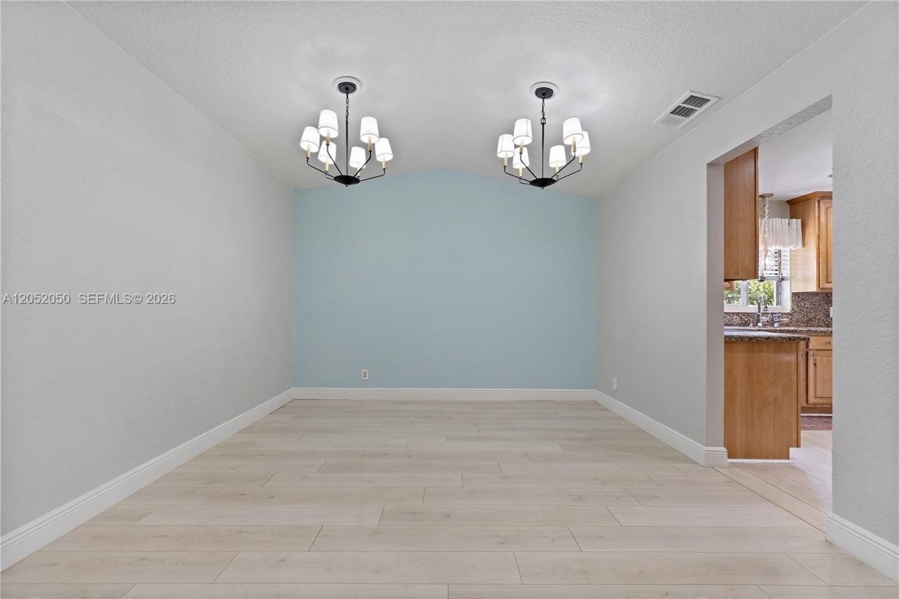 6307 Silk Oak Cir , Tamarac, FL 33319 Photo