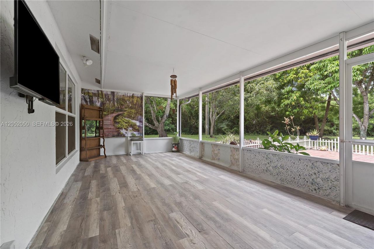 6307 Silk Oak Cir , Tamarac, FL 33319 Photo