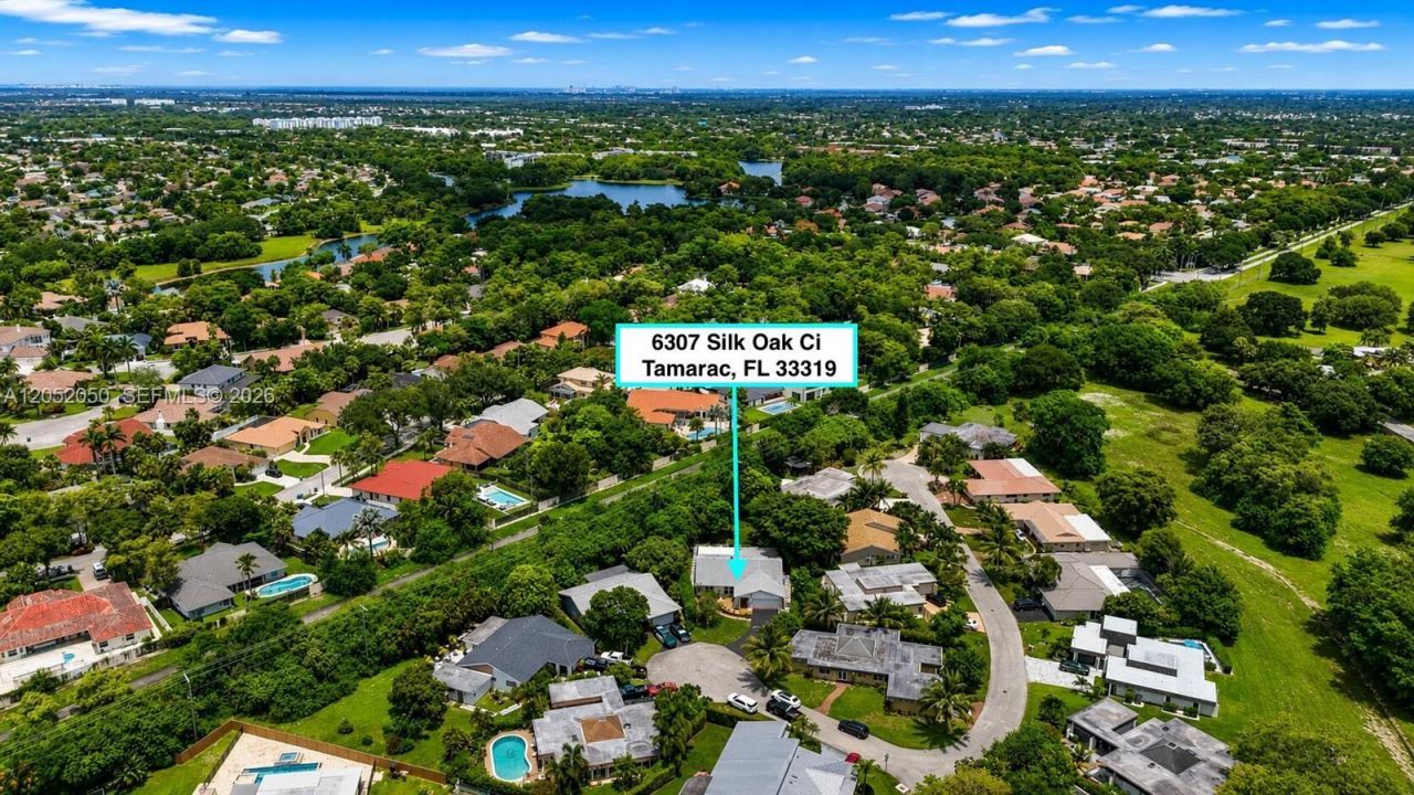 6307 Silk Oak Cir , Tamarac, FL 33319 Photo