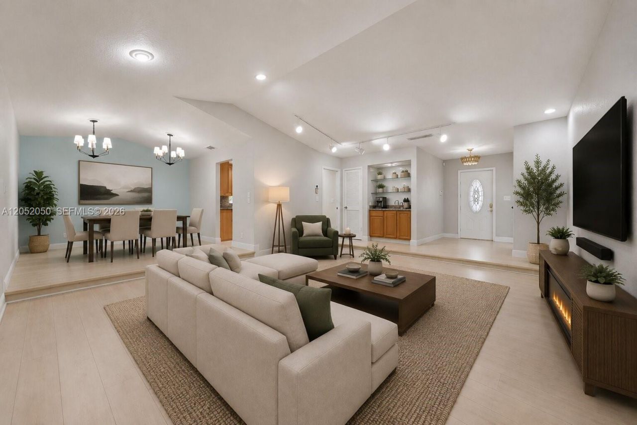 6307 Silk Oak Cir , Tamarac, FL 33319 Photo