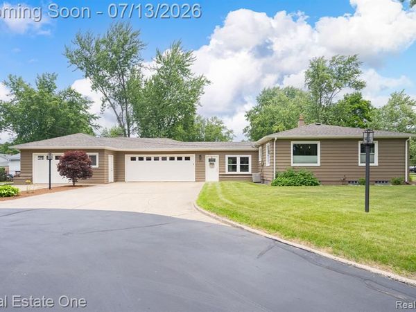 5009 Frankwill Avenue, Independence Twp, MI 48346