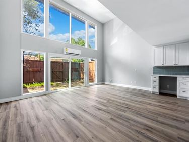 6007 E University Boulevard, Unit 132, Dallas, TX 75206