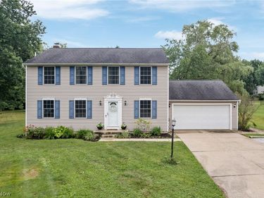 1856 Carver Lane, Hudson, OH 44236