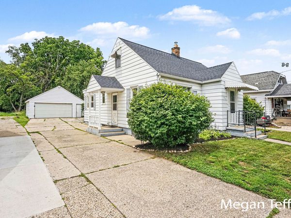 1955 Blandford Avenue SW, Wyoming, MI 49519