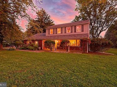 3314 STUMP HALL RD, COLLEGEVILLE, PA 19426