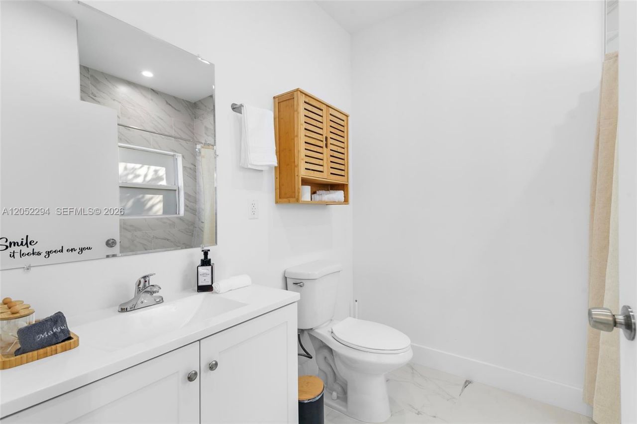 1820 SW 9th St , Fort Lauderdale, FL 33312 Photo