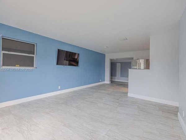 2007 Kenwood Rdwest , Florida City, FL 33409