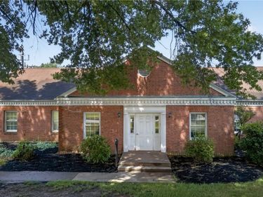 1645 N Main Street, Orrville, OH 44667