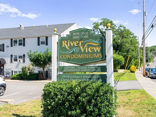 3652 N Main St, Unit 10, Fall River, MA 02720