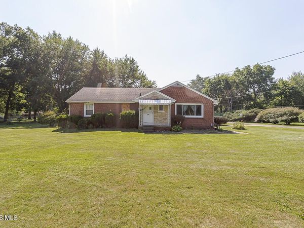 931 Harrow Road, Toledo, OH 43615