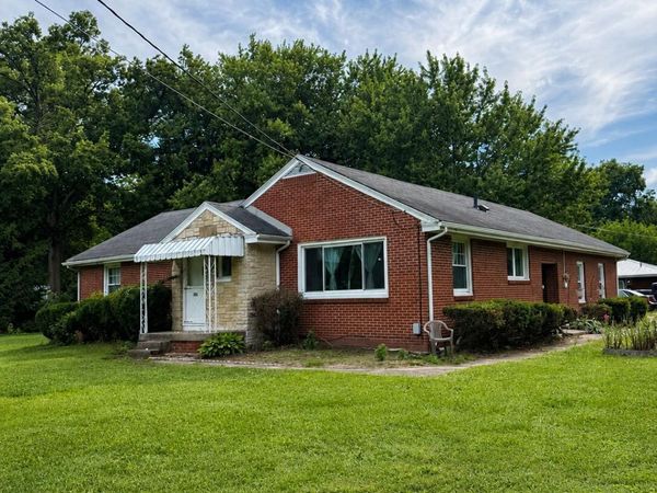 931 Harrow Road , Toledo, OH 43615