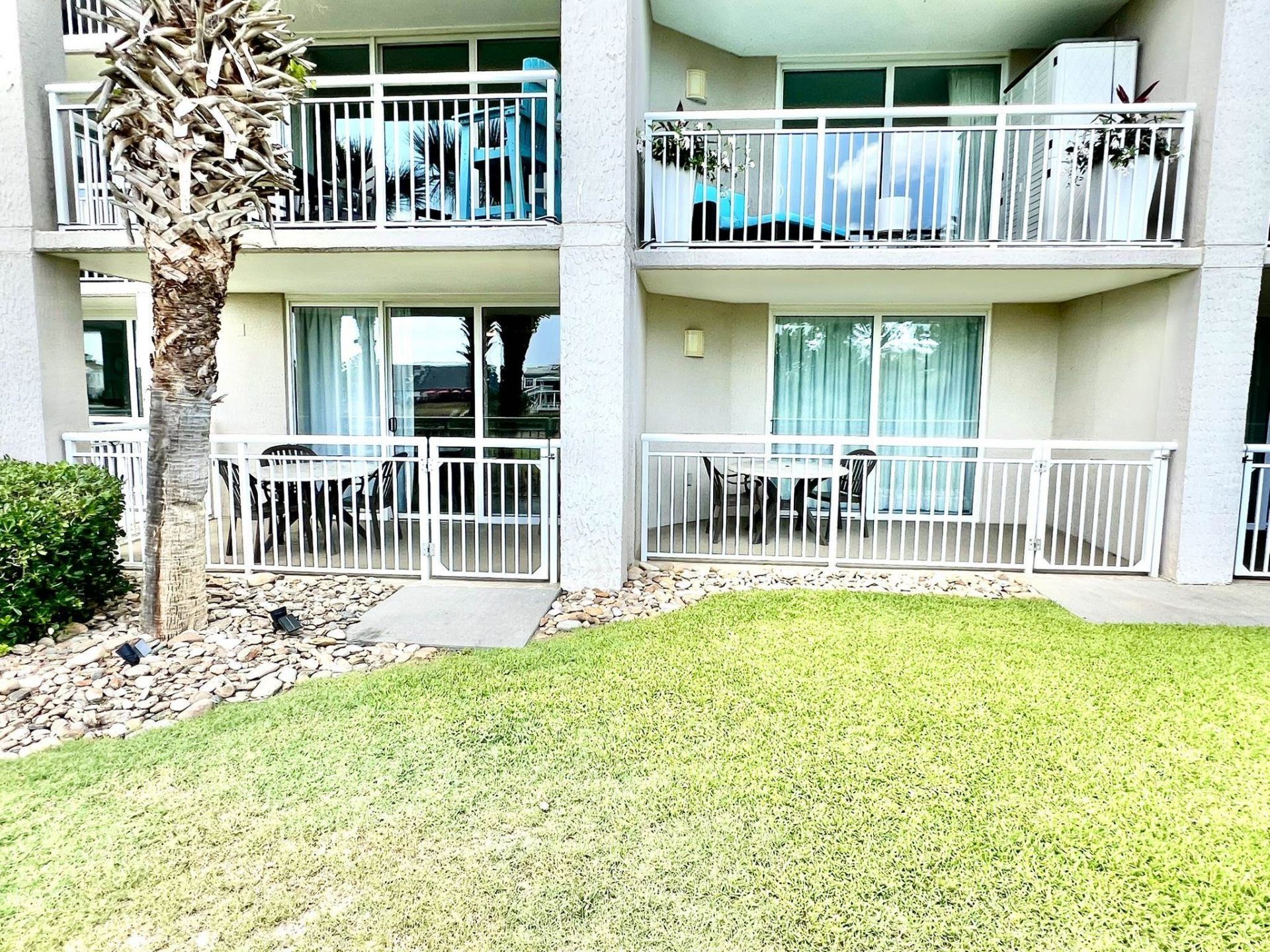 2151 Bridgeview Ct. Photo 31