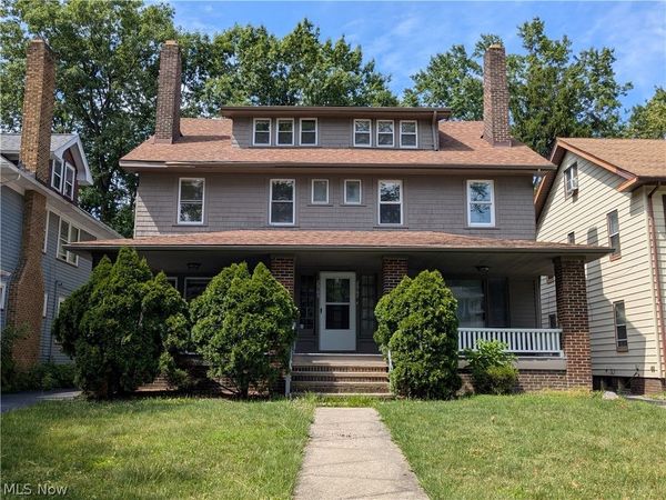 2965 E Derbyshire Road , Cleveland Heights, OH 44118