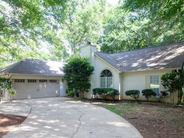 151 Greenbriar Trail, Lagrange, GA 30241