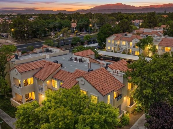 4889 S Torrey Pines Drive , Unit 201, Las Vegas, NV 89103