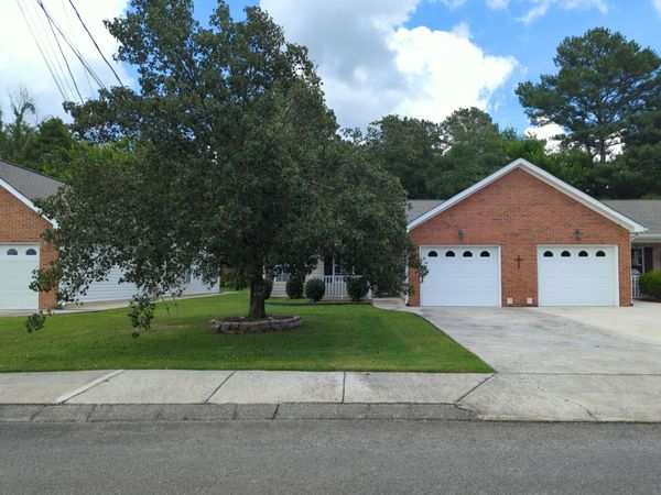 159 Anchor Drive, Rossville, GA 30741