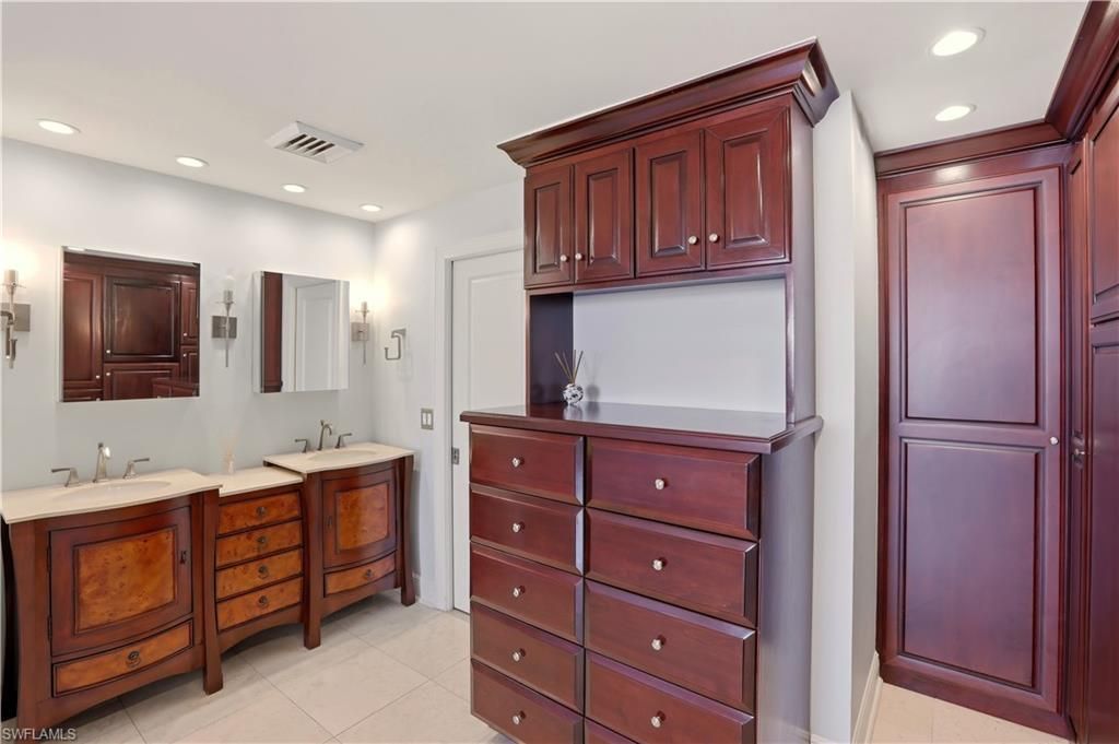 4001 Gulf Shore Blvd N, Unit PH8, Naples, FL 34103 Photo