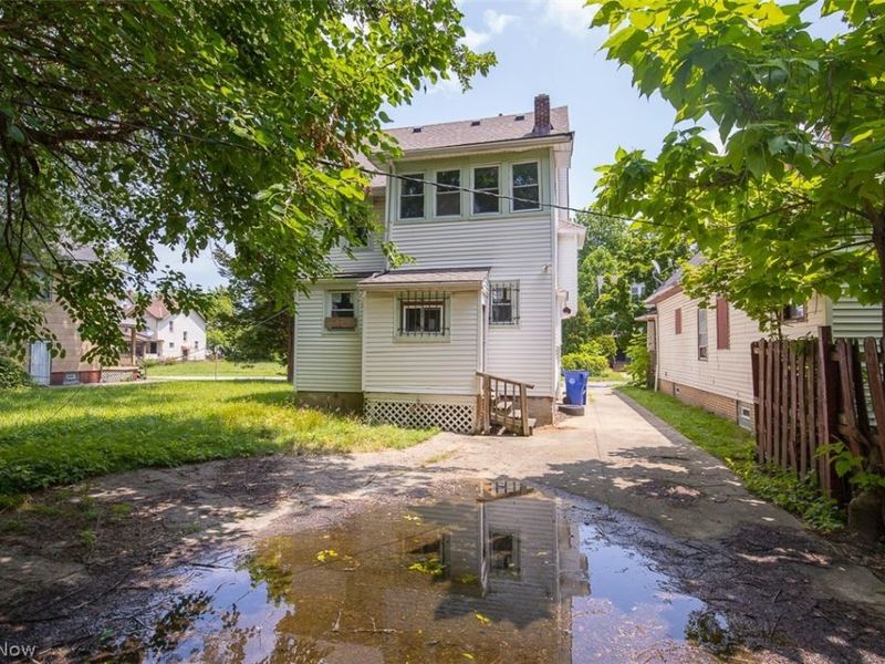 374 E 124th Street, Cleveland, OH 44108 Photo 35