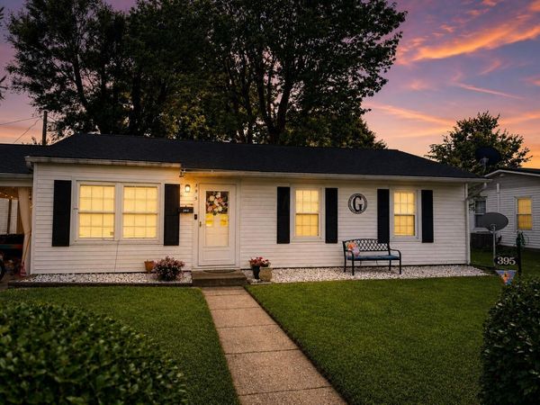 395 Sunnyview Drive , Circleville, OH 43113