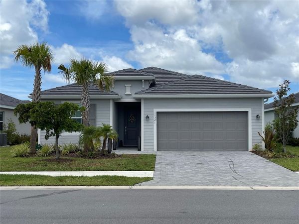 11321 PINOT DRIVE, VENICE, FL 34293