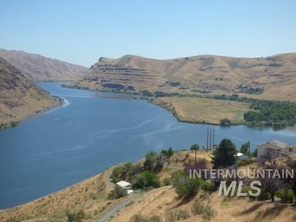 1311 Westlake Drive, Clarkston, WA 99403