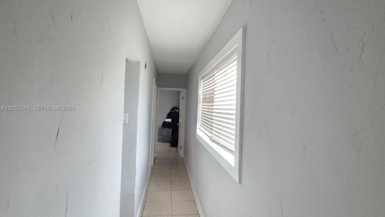 1430 NW 7th St , Fort Lauderdale, FL 33311 Photo