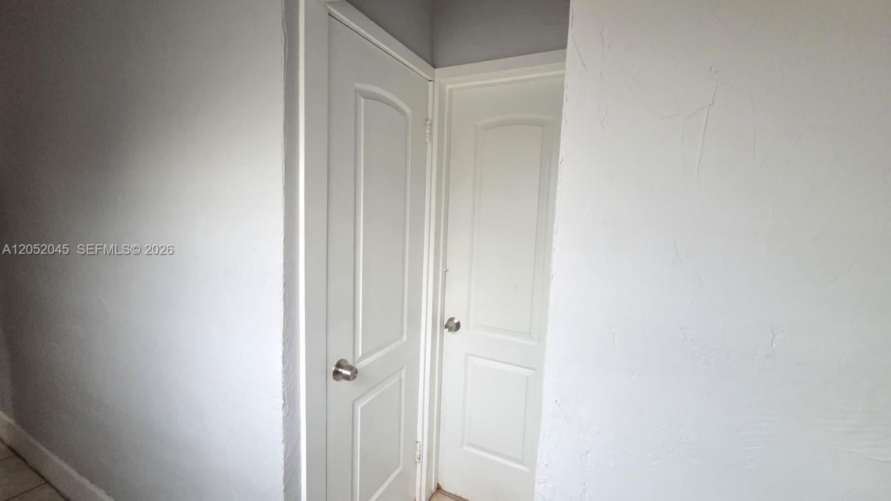 1430 NW 7th St , Fort Lauderdale, FL 33311 Photo
